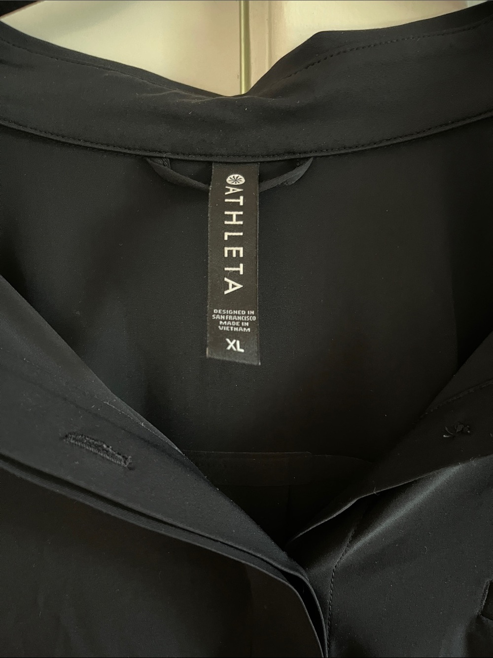 Athleta Urbanite Top Black XL Like New Lightweight Stretch Athleisure Tunic - Picture 2 of 10